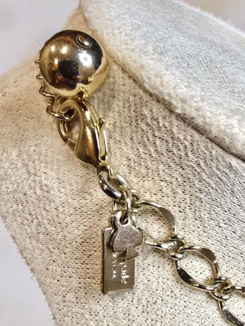 Kate Spade Elegant Cream Flower Pearl Statement Necklace